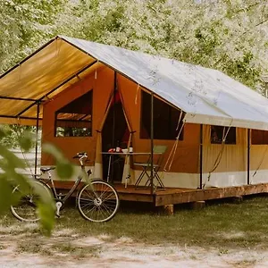  Camping Onlycamp Les Deux Rives France